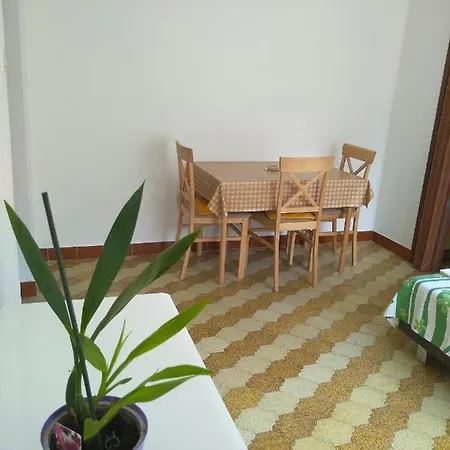 Апартаменты Vrsalovic *