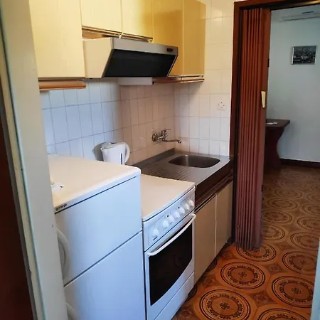 Apartment Vrsalovic Bol